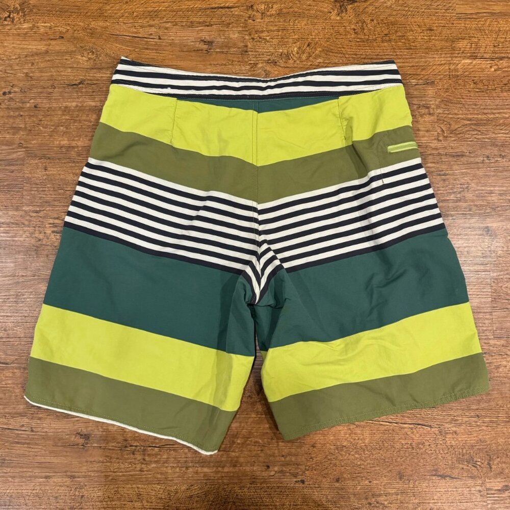 Patagonia Green Striped Wavefarer Board Shorts Swim Trunks Bermudas Men's 35x9 - Picture 2 of 8